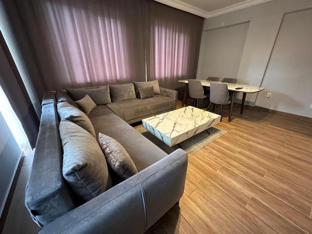 Lara'S Suite Antalya Ngoại thất bức ảnh